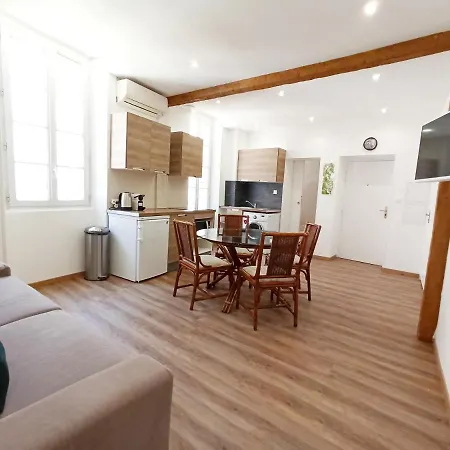 Viva Riviera 6 Rue Commandant André Cannes