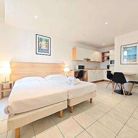 Апартаменты Viva Riviera 6 Rue Commandant Andre *