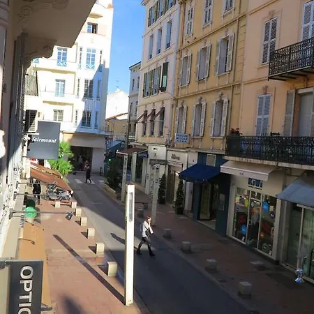 Lägenhet Viva Riviera 6 Rue Commandant Andre *